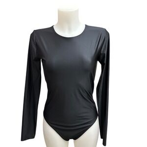 Aritzia Babaton‎ Stretchy Black Sleek Bodysuit size Medium Staple Casual Wear